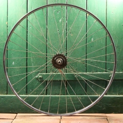 Hinterrad 28 Zoll (622), 1980er/90er J., Felge Rigida, Nabe Torpedo 3-Gang, gebr. 