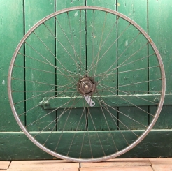 Hinterrad 26 Zoll (559), 1980er J., Samir-Felge, Komet-Nabe, gebr. 