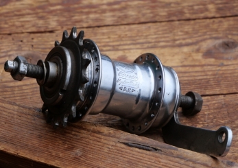 Nabe Hinterrad Fahrrad, F&S Torpedo, Bj. 1951, verchromt, gebr. 