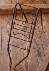 Gepäckträger, orig. 50er/60er Jahre, breite, verstärkte Ausführung, weinrot, gebr. 