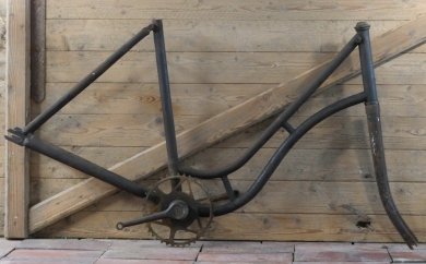 Fahrradrahmen, Damenausführung, 28 Zoll, 1910er Jahre, hochwertige Ausführung 