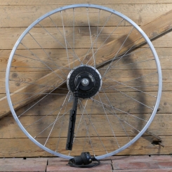 Hinterrad mit Alu-Felge, 28 Zoll (622), Breite ca. 24 mm, Nabe SACHS Elan 12-Gang Nabenschaltung, gebr. 