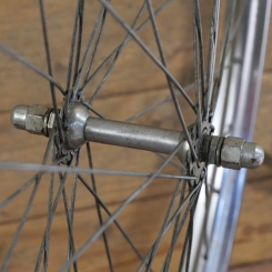 Vorderrad mit Westwood-Felge 26 Zoll (590), verchromt, 1970er/80er J., UNION-Nabe, gebr. 