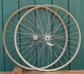 Laufradsatz 26 Zoll (559) für Drahtbereifung, 1953, Hinterrad mit DUREX-Nabe, gebr. 