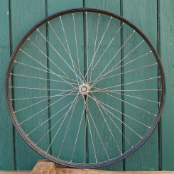 Vorderrad 28 Zoll (622) für Drahtbereifung, 60er J., schwarz, Linien weiß, Nabe verzinkt, gebr. 