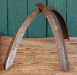 Schutzbleche Satz, 28 Zoll, Herrenausführung für Tourenrad, Form wie bei ADLER, 10er/20er J., ohne Lack, NOS 