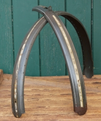 Schutzbleche Satz, 28 Zoll, Damenausführung für Tourenrad, 50er/60er J., grau, Linien gold/weiß, gebr. 