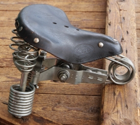 Sattel Damen, LEPPER Primus, Leder schwarz, Gestell verzinkt, 1980er J., gebr. 