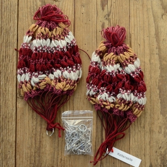 Rocknetz gem. Foto, klassische Ausführung,  passend für 26"-28" Räder der 20-60er Jahre. 