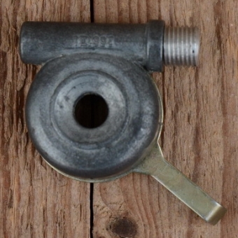 Tachoantrieb "VDO", 24" Zoll, Gußausführung, passend für frühe VDO - und div. DDR Tachometer 