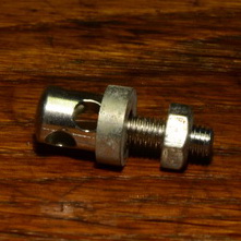 Strebenbefestigungsbolzen für 2 Streben, M5 x 12mm 
