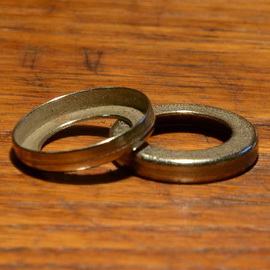 Staubdeckel / Staubkappe, vernickelt / verchromt, D=25.5mm aussen, innen ca. 16.5mm 