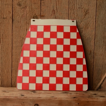 Schmutzfänger kariert, gross, rot-weiß 