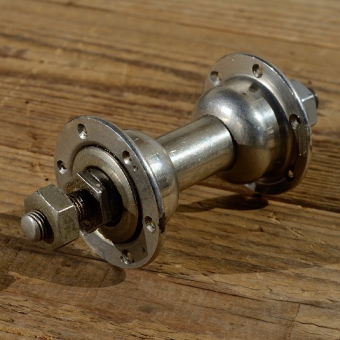 Nabe Vorderrad, vernickelt, 12 Loch, Einbaumaß 71mm, Achse FG7,9mm 