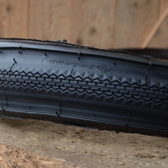 Fahrrad Wulstreifen "RUBENA", 28" x 1 1/2 schwarz 