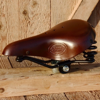 Sattel  Lepper "Weltmeister", Damen , dunkelbraun, Decke B=170mm L=240mm 