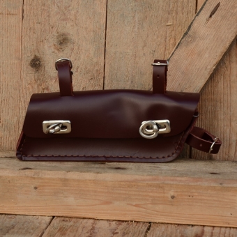 Werkzeugtasche, Leder, rotbraun, Trapezform, Beschläge vernickelt, passend für viele Herrenfahrradklassiker 