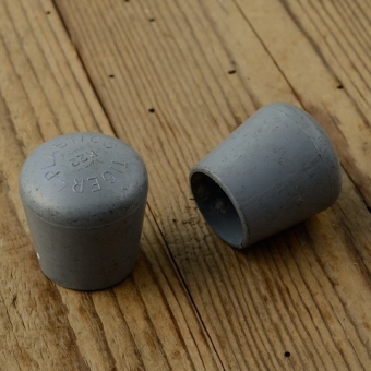 Schutzkappe für z.B Zweibeinständer, silbergrau, L=33mm/D=30mm, D_innen=21mm 