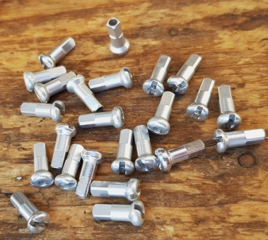 Speichennippel 2mm, Aluminium "Sapim", D-Schaft=4.0mm, L=11mm , bester Alunippel auf dem Markt ! 