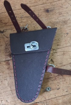 Werkzeugtasche für Herrenräder, dunkelbraun, orig. 30/40er Jahre, rare, orig. alte Neuware ! 