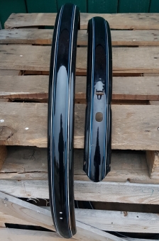 Schutzblechsatz 28" Damenausführung, rare alte Neuware, schwarz 28 x 1,75, ca. 60 mm breit, orig. 30-50er Jahre,  liniert blau-weiß  