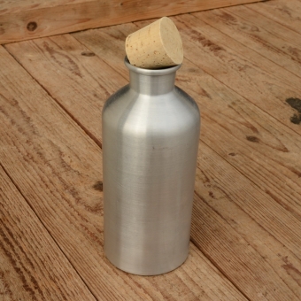 Trinkflasche "ALUMINIUM", unbehandelt, mit Korken, Neuauflage 