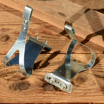 Pedalhaken / Rennhaken , verzinkt, pass. für 60/70er Jahre Renner, ohne Markenprägung 