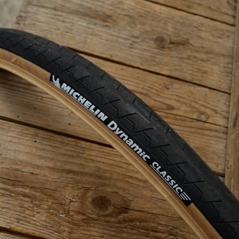 Fahrrad Reifen "MICHELIN Dynamic Classic", 28", (23-622 / 700x23C), schwarz mit brauner Flanke 