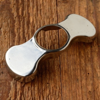 Gabelhaube "UNIVERSELL", Messingblech verchromt, Maße innen: B=87mm, T=33mm, H=11mm 