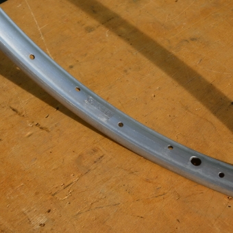 Felge 650B "Schürmann" Alu, Breite 27 mm, 36-loch, Ventilbohrung 8,5 mm 
