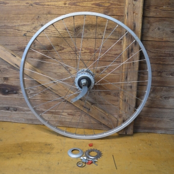 Laufrad hinten 24 Zoll, (559-19C) Alufelge, Breite 25 mm, "Sachs Spectro S7-Nabe", 