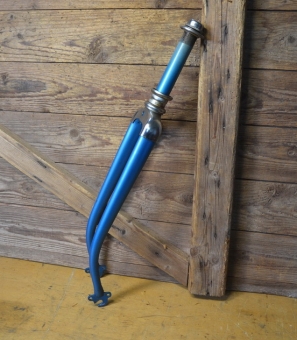 Fahrradgabel 26 Zoll, "DDR", 60er Jahre incl. Steuersatz und Haube 