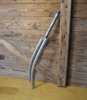 Fahrradgabel 28 Zoll, 30er Jahre, beide Enden geschlossen, Schaftlänge 220 mm 