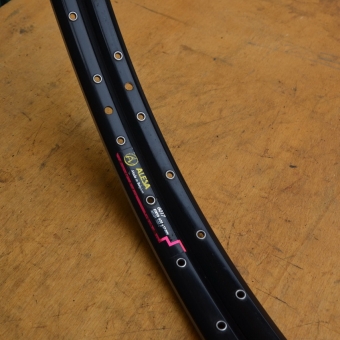 Felgensatz "Alesa 6017" 622-17 (700C), Breite 22 mm 