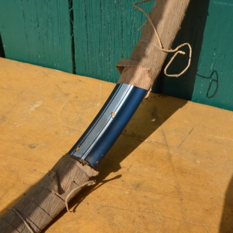 Felge 28 x 1,75 für Drahtbereifung, 36-loch, Breite 38,5 mm, blau, Linierung silber 