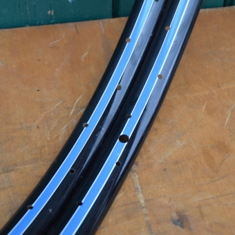 Wulstfelgensatz 26 x 1 ½, 36-loch, Breite 33 mm, schwarz,  