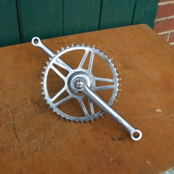 Tretlager Glockenausführung für 40x70 mm Tretlagergehäuse. 60/70er Jahre.  