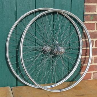 Laufradsatz 28 Zoll für Drahtbereifung, 36-loch, Breite 31 mm, Einbaumaß 90/110 mm  