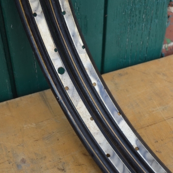 Felgensatz 26 x 1,75 weiß geflammt/gold liniert, 36-loch 