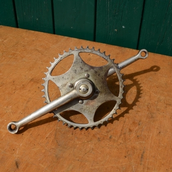 Tretlager Glockenausführung , 20er Jahre, vernickelt, mit 38 mm Schalen 