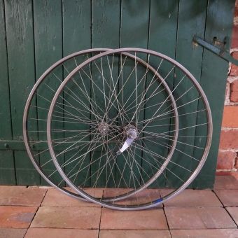 Laufradsatz 28 Zoll Rostfrei, Weinmann Felge mit Patina, Hinterradnabe "Sachs Jet", 