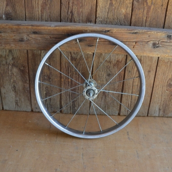 Laufrad 16 x 1,75 vorne, verchromt mit Patina, 70er Jahre, 16-loch 
