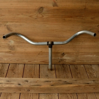 Lenker, orig. NOS 40er Jahre, cadmiert, 22mm, Breite 55 cm, Schaftlänge 15,5 cm 