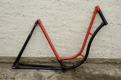 Fahrradrahmen "MIELE",  Damenausf., 28 Zoll,  RH=55cm, orig. 50er J., ohne Gabel,  ohne Tretlager 