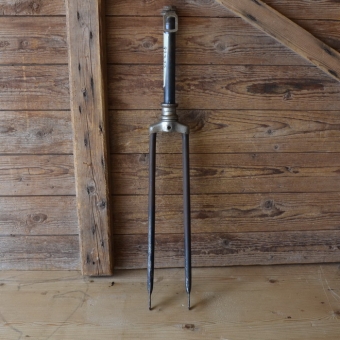 Gabel 28 Zoll Opel orig. 30er Jahre unrestauriert, Schaftlänge 235 mm, Weite oben 58 mm, Zustand siehe Bilder 
