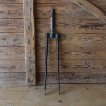 Gabel 28 x 2,00 Motorfahrrad, orig. 30er Jahre unrestauriert, Schaftlänge 168 mm, Weite oben 60 mm, Zustand siehe Bilder 
