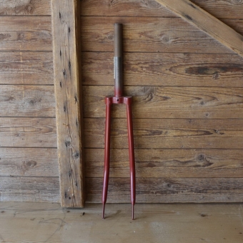 Gabel 26 Zoll orig. 30er Jahre unrestauriert, Schaftlänge 218 mm, Weite oben 46 mm, Zustand siehe Bilder 