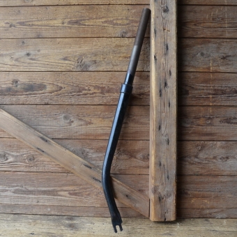 Gabel 26 Zoll orig. 30er Jahre NOS, Schaftlänge 240 mm, Weite oben 55 mm, Zustand siehe Bilder 