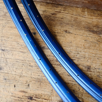 Felgensatz 26 x 1,75 blau überlackiert, für frühes 50er Jahre Moped, Breite 37 mm 