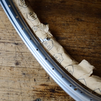 Felgensatz "Ruhrwerk", 23 x 2,00, 36 Loch, silber lackiert, NOS, Breite 40 mm 